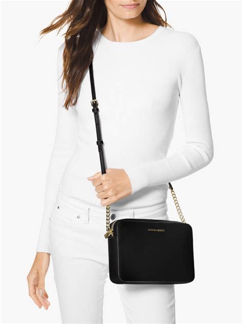 michael kors large jet set saffiano crossbody bag|Michael Kors jet crossbody set.